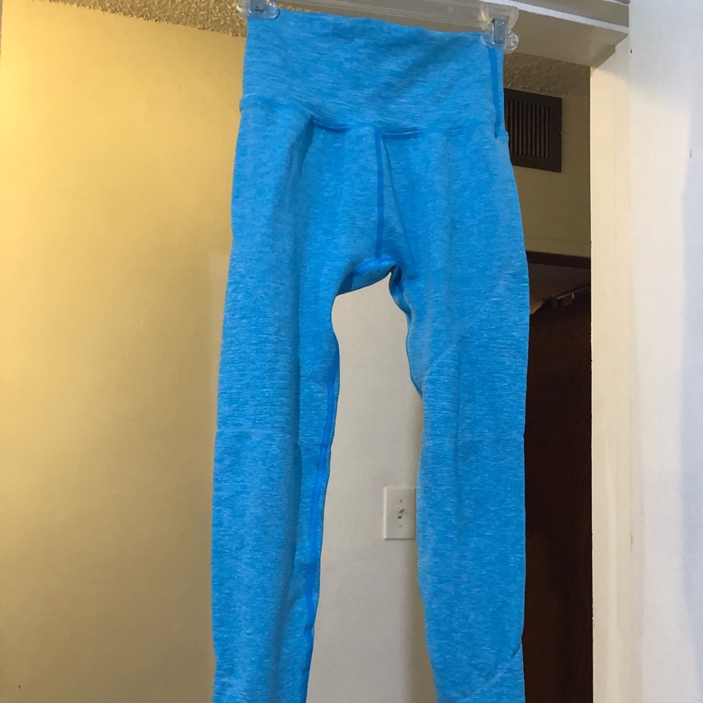 Alphalete R-6 Cayman Blue Leggings